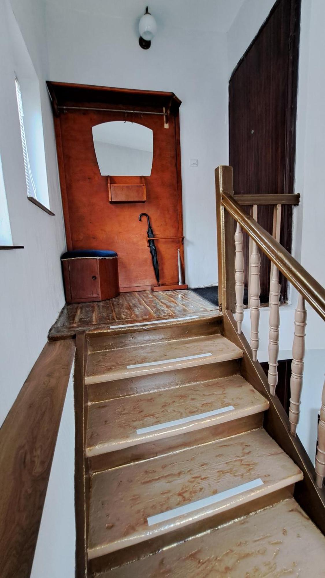 Modern & Old Apartment Sofia Bagian luar foto